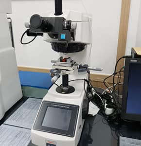 VICKERS 경도기 HM-200