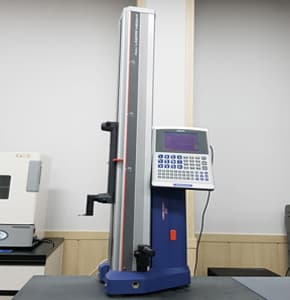 2차원 측정기 LH-600