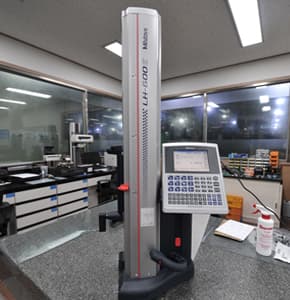 2차원 측정기 LH-600E